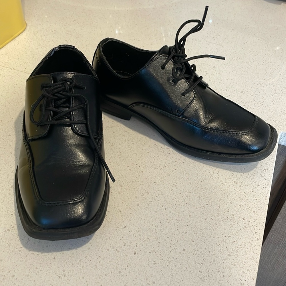 Sonoma Lace Up Memory Foam Dress Shoes Boys Size 1